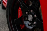 Vinyl vs. Rubber: The Unseen Impact of Tire Materials on Vehicle Performance Vinyl vs. Rubber: The Unseen Impact of Tire Materials on Vehicle Performance